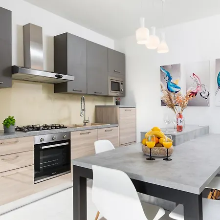 Vila Aria - Family Friendly In For 6 People With Private Swimming Pool *